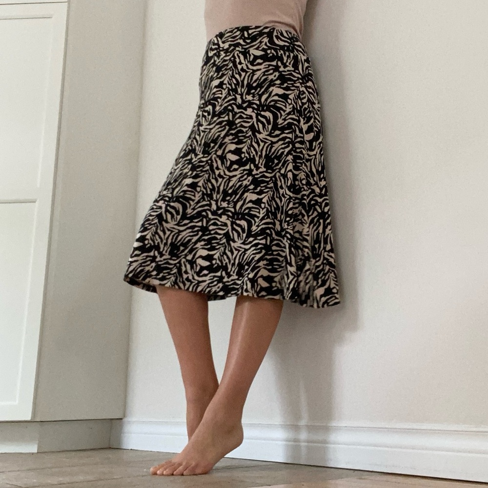 Joe Fresh Black and Cream A-Line Skirt - Picture 1 of 3